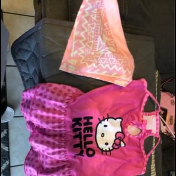 Brand New Hello Kitty Dog Dress and Bandanna Set - Picture 2 of 3